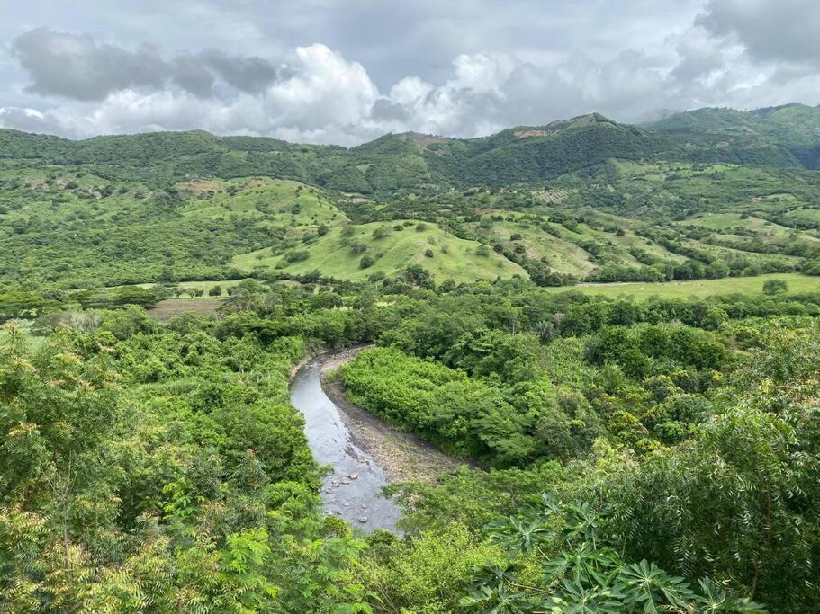 Finca Campestre Con Hermosa Vista Anapoima Exteriör bild